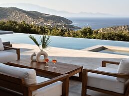 Design 3-bed Villa With Infinity Pool in Zakynthos