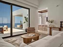 Design 3-bed Villa With Infinity Pool in Zakynthos