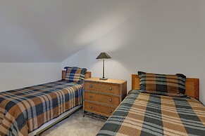 Red Pine Condos by Park City Vacations