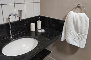 Apê Confortável no melhor da Ponta Verde