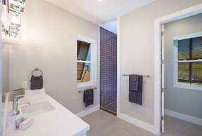 Luxury Cayman Villas