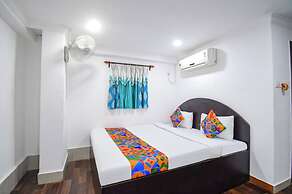 Goroomgo Royal Oak Guest House Nabapally Sector 4 Kolkata
