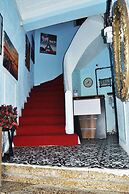 The Queen's Istanbul