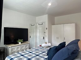 Cozy private room