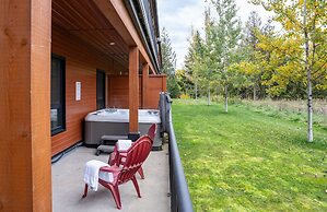 Granite Ridge Condo by Revelstoke Vacations