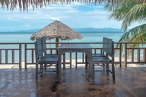 Absolute Beachfront Resort