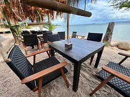 Absolute Beachfront Resort