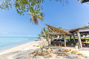 Absolute Beachfront Resort