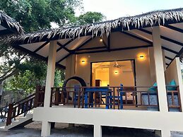 Absolute Beachfront Resort