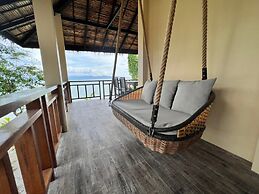 Absolute Beachfront Resort