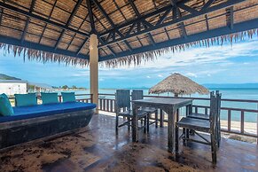 Absolute Beachfront Resort