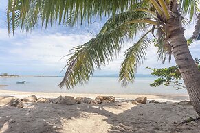 Absolute Beachfront Resort