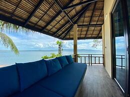 Absolute Beachfront Resort