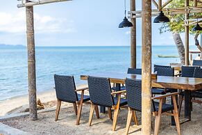 Absolute Beachfront Resort