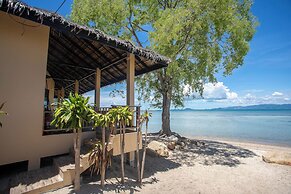 Absolute Beachfront Resort