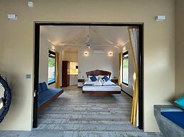 Absolute Beachfront Resort