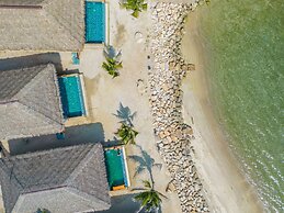 Absolute Beachfront Resort