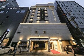 Arden Hotel