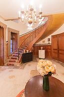 Chateau du Hallay