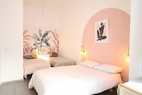 Design & Balcony in City Center by FeelHome