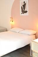 Design & Balcony in City Center by FeelHome