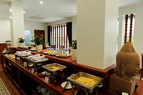 Two Seasons Siem Reap Hotel