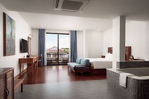 Two Seasons Siem Reap Hotel