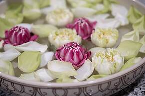 Two Seasons Siem Reap Hotel