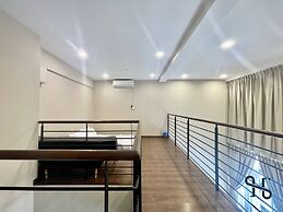 Homesuite’ Home @ Riverson SOHO