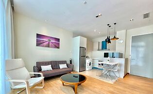 Homesuite’ Home @ Riverson SOHO