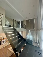 Homesuite’ Home @ Riverson SOHO