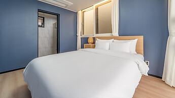 Yeosu Liposo Poolvilla