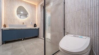 Yeosu Liposo Poolvilla
