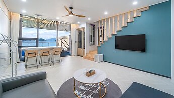 Yeosu Liposo Poolvilla