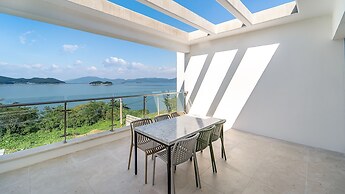 Yeosu Liposo Poolvilla