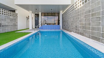 Yeosu Liposo Poolvilla
