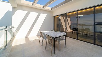 Yeosu Liposo Poolvilla