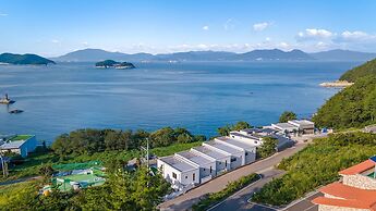 Yeosu Liposo Poolvilla