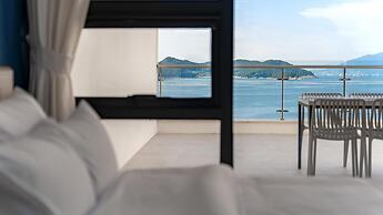 Yeosu Liposo Poolvilla