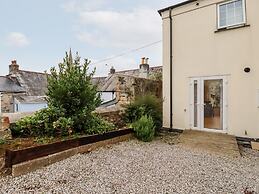 2 Old Talbot Cottages