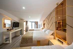 Luxury Airport Hotel By Zazzoni-İstanbul Airport