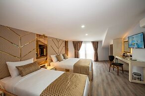 Luxury Airport Hotel By Zazzoni-İstanbul Airport