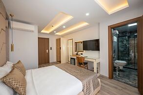 Luxury Airport Hotel By Zazzoni-İstanbul Airport