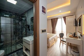 Luxury Airport Hotel By Zazzoni-İstanbul Airport