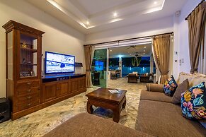 Private 3 Bedroom Pool Villa PP10