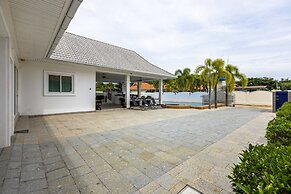 Private 3 Bedroom Pool Villa PP10