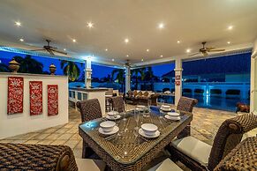 Private 3 Bedroom Pool Villa PP10