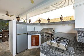 Private 3 Bedroom Pool Villa PP10