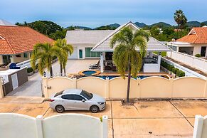 Private 3 Bedroom Pool Villa PP10