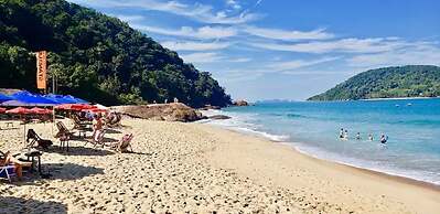 Raridade - Apt próx praia vista mar ar con